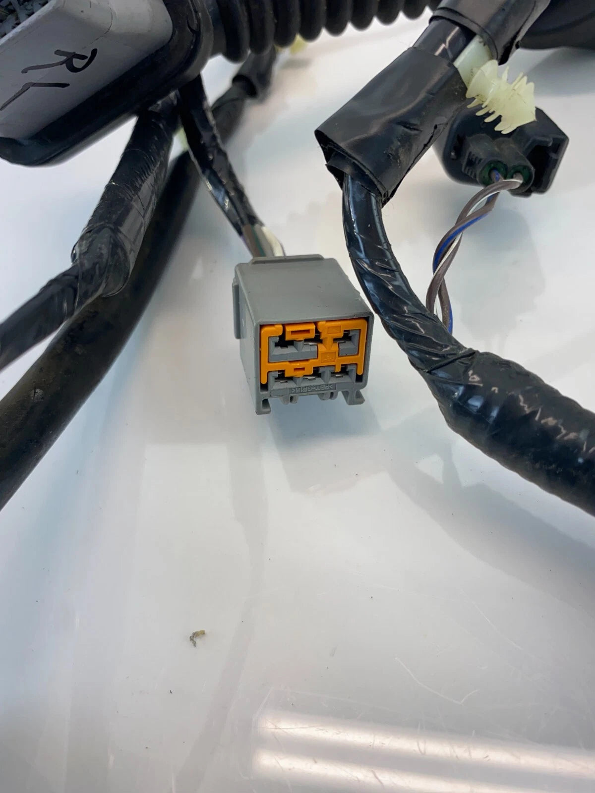 08 09 10 11 12 FORD ESCAPE REAR LEFT DOOR WIRE HARNESS 8L8T-14632-J4CP0 OEM