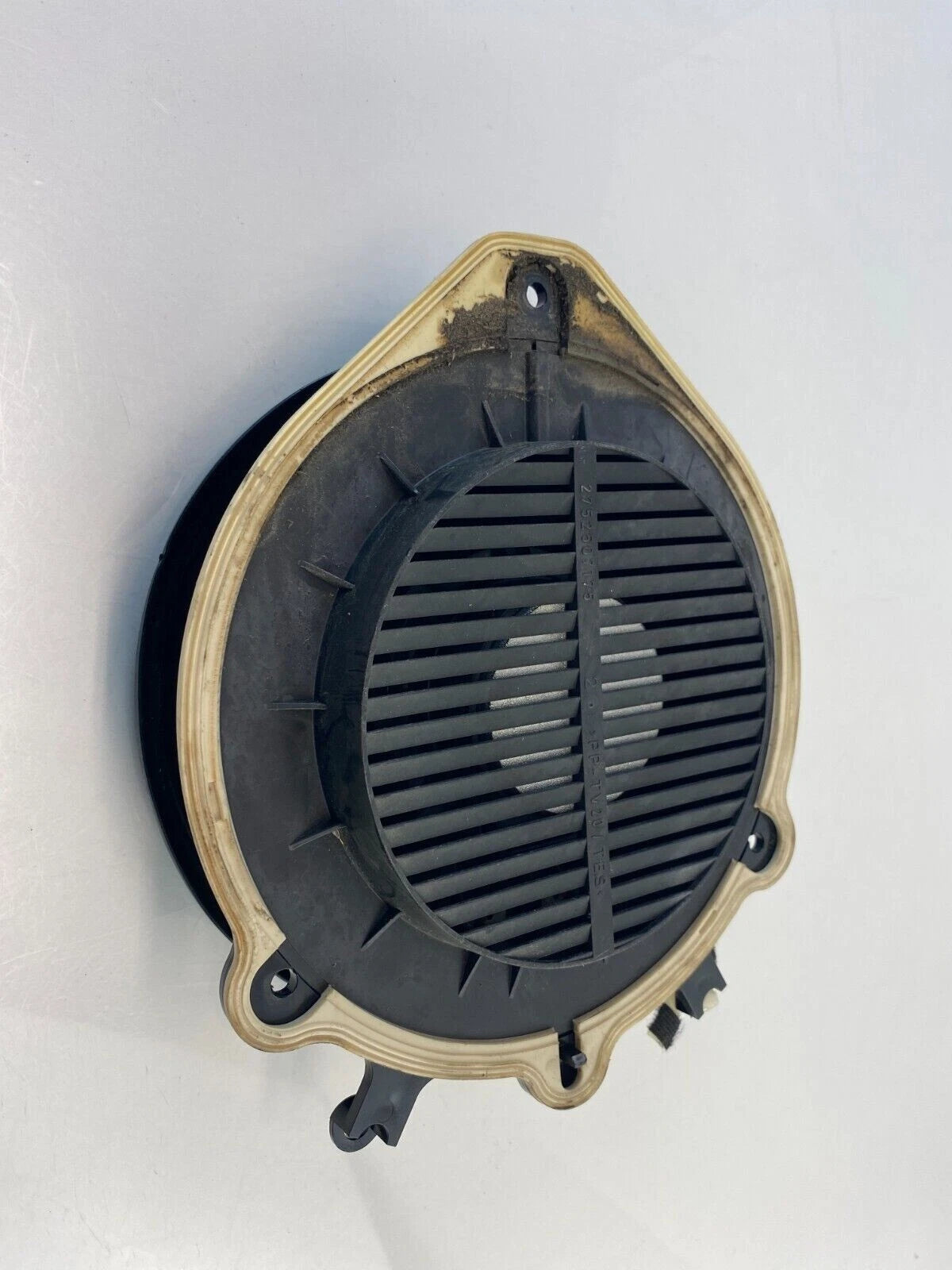 2005-2008 AUDI A4 QUATTRO REAR RIGHT PASSENGER DOOR AUDIO SPEAKER 8E0-036-411