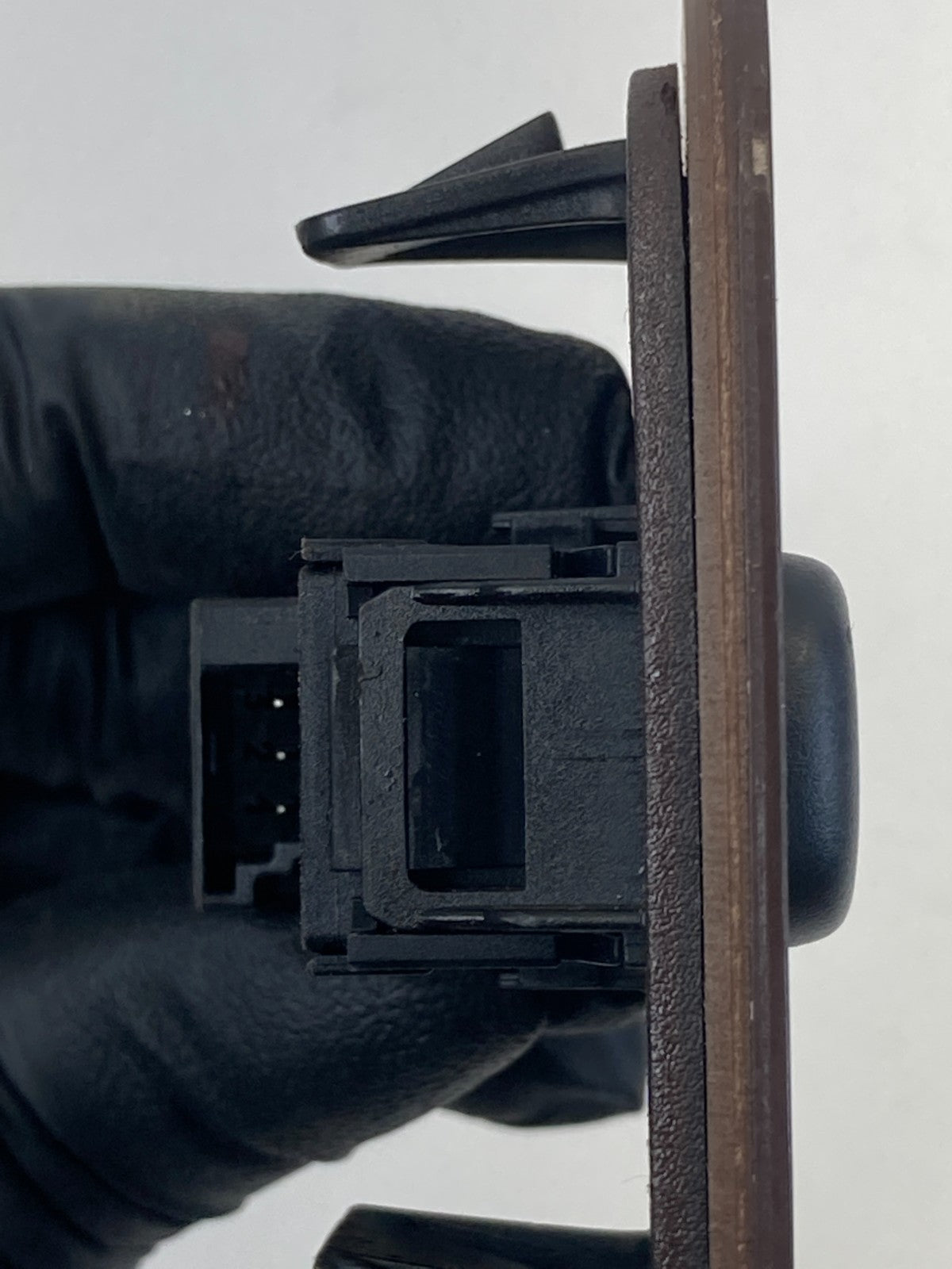 98 99 00 01 02 Mercedes-Benz E430 Rear Right Side Door Window Switch w/ Bezel