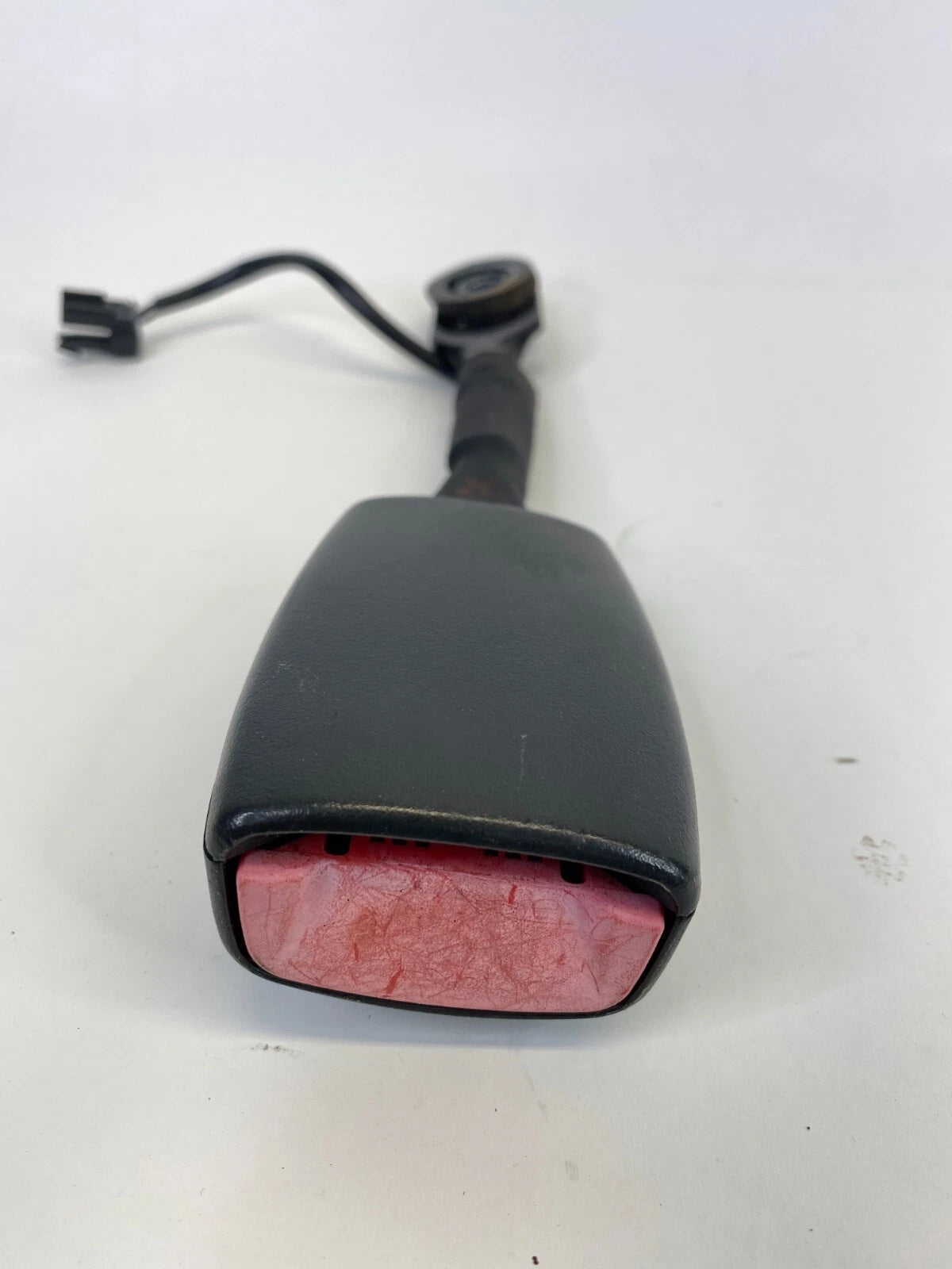 2006-2009 PONTIAC G6 FRONT RIGHT PASSENGER SIDE SEAT BELT SEATBELT BUCKLE OEM