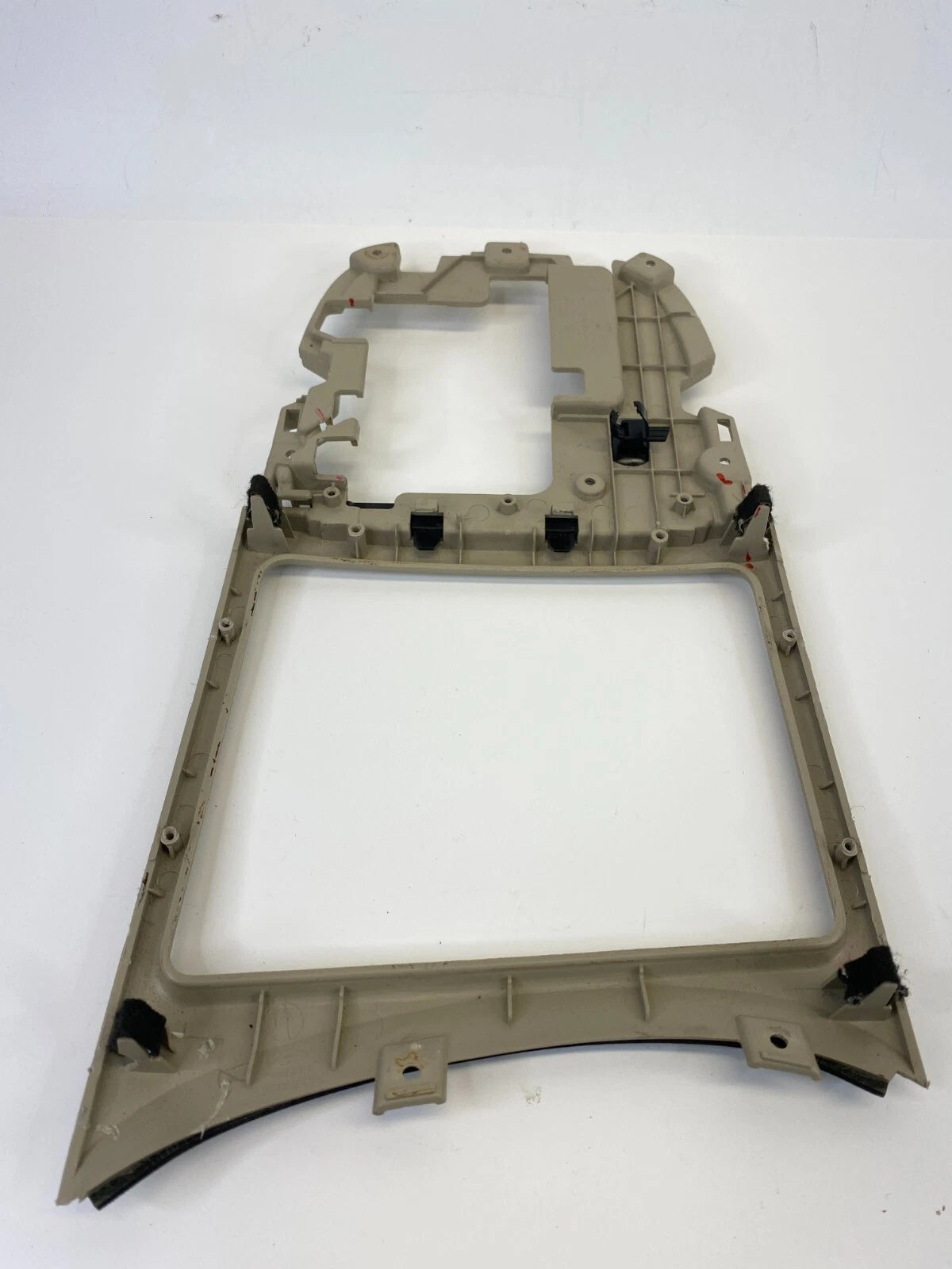 07 08 09 HYUNDAI SANTA FE CENTER CONSOLE UPPER COVER TRIM BEZEL 84651-2B002 OEM