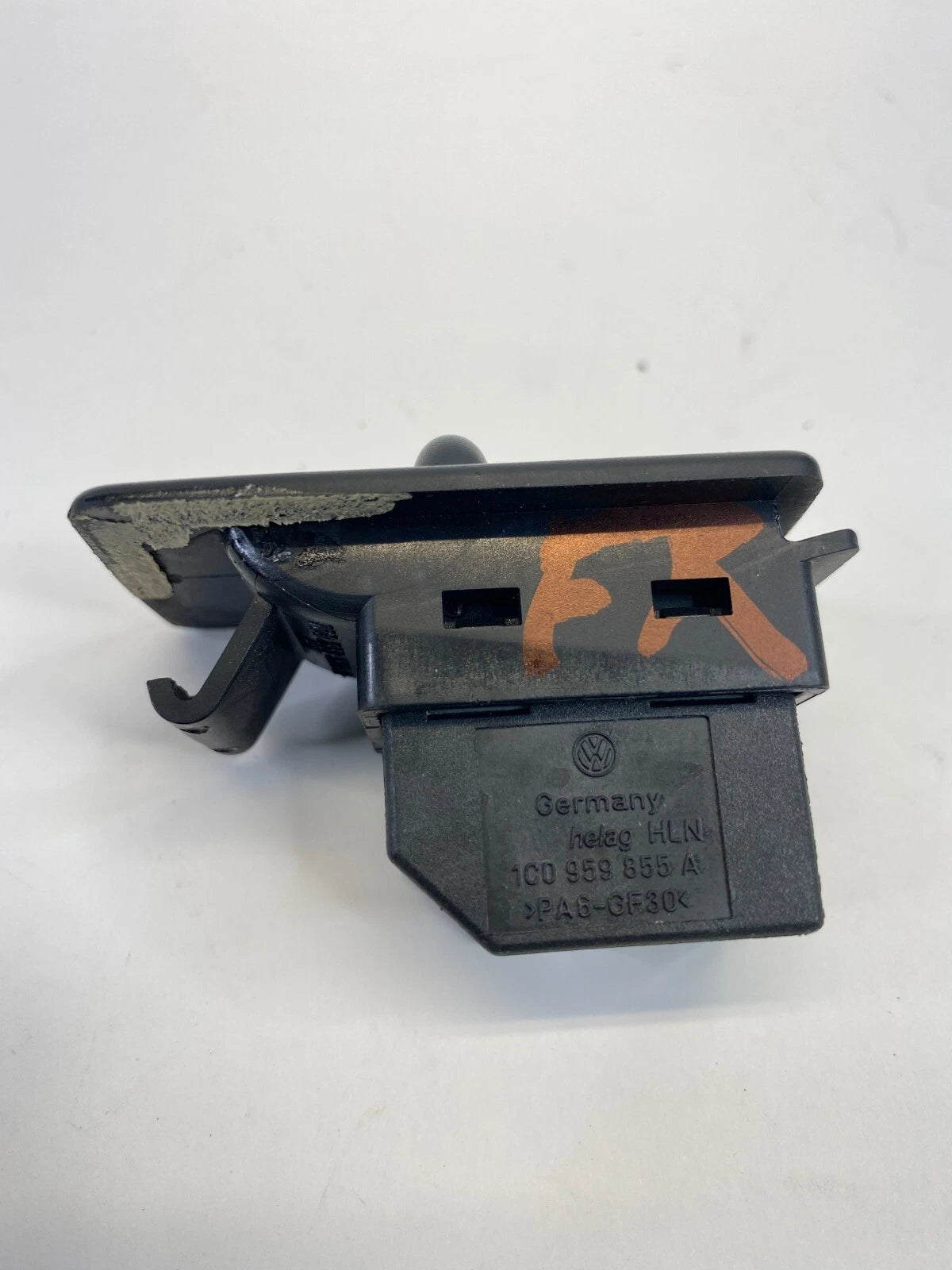 98-07 VOLKSWAGEN BEETLE FRONT RIGHT SIDE DOOR POWER WINDOW CONTROL SWITCH OEM