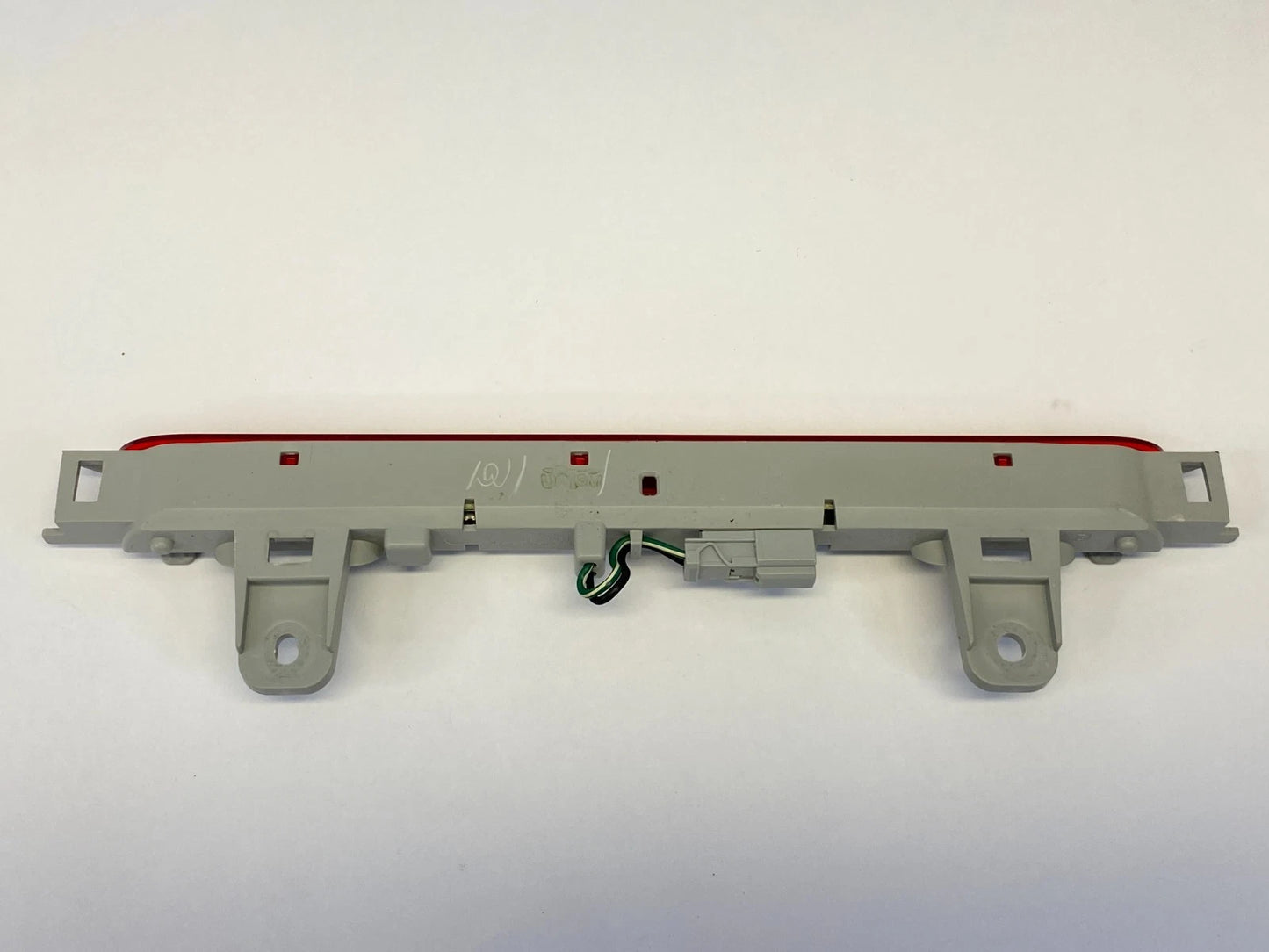 2009-2014 ACURA TL REAR HIGH MOUNT 3RD THIRD BRAKE STOP LIGHT LAMP ASSEMBLY OEM