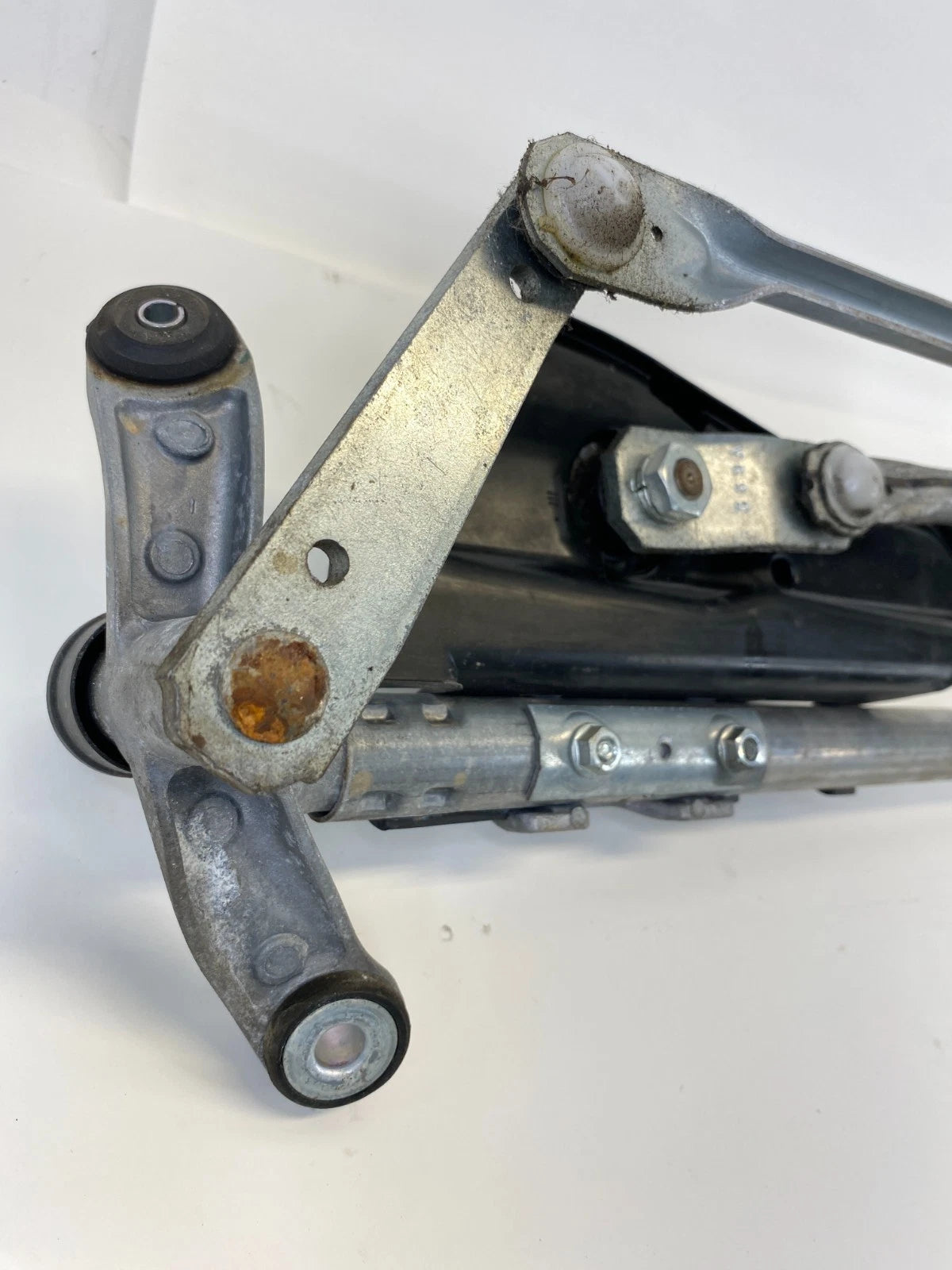 2013-2017 HONDA ACCORD SEDAN FRONT WINDSHIELD WIPER MOTOR W/ LINKAGE OEM