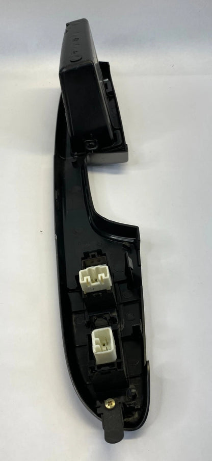 2004-2010 TOYOTA SIENNA FRONT RIGHT DOOR WINDOW SWITCH BEZEL 74231-AE010 OEM