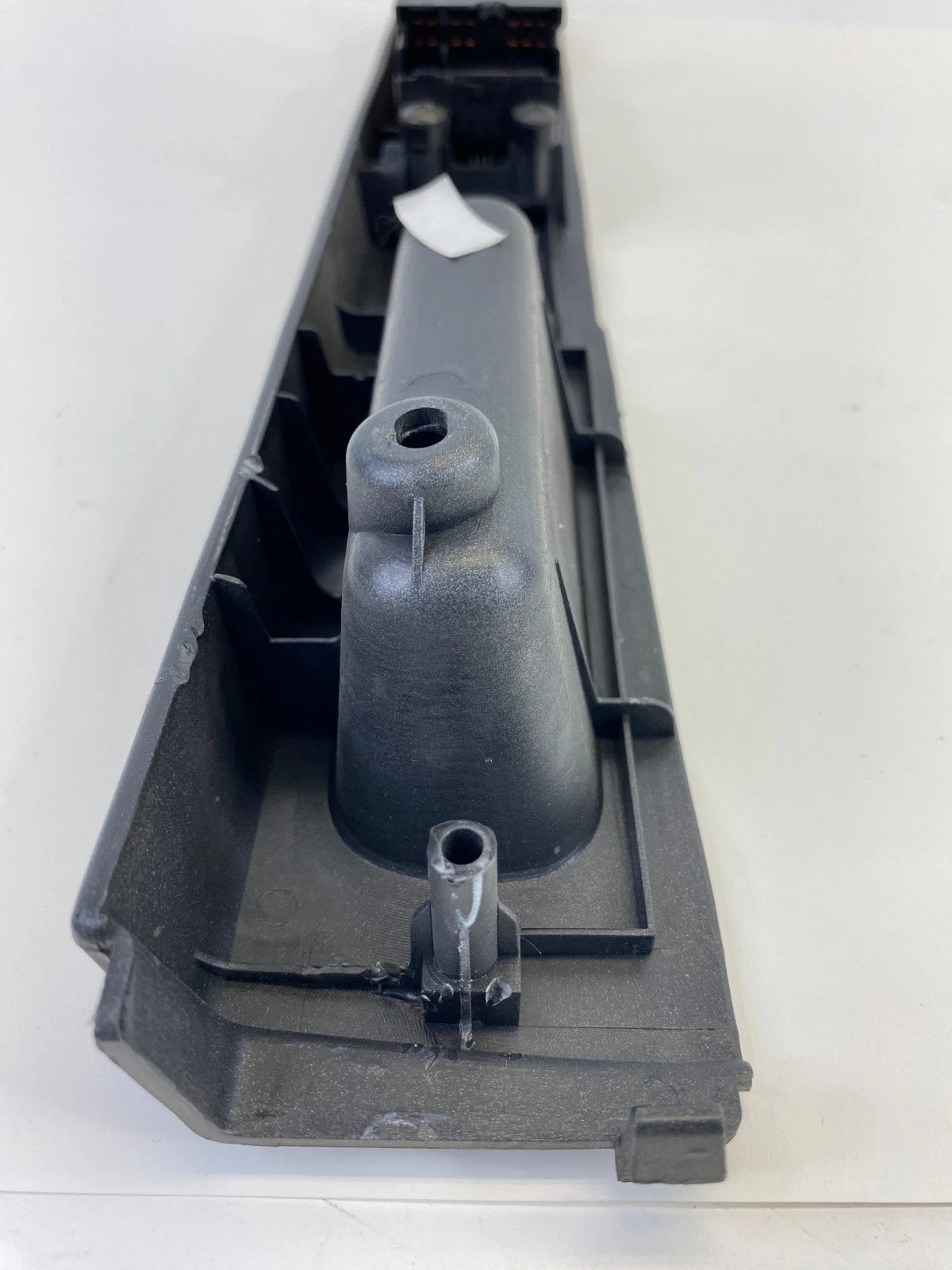 2000-2004 NISSAN XTERRA FRONT LEFT MASTER WINDOW CONTROL SWITCH W/ BEZEL OEM