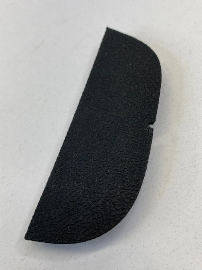 2009-2012 CHEVROLET TRAVERSE FRONT RIGHT DOOR ARMREST TRIM COVER CAP 15948053