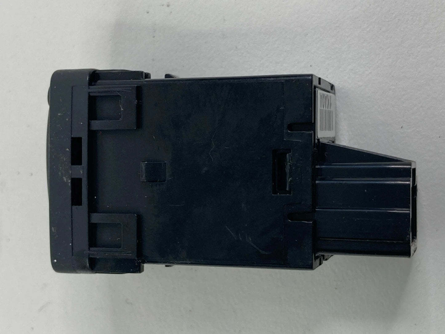 2011-2017 NISSAN JUKE STABILITY CONTROL TRACTION SWITCH 08349-A311272 OEM