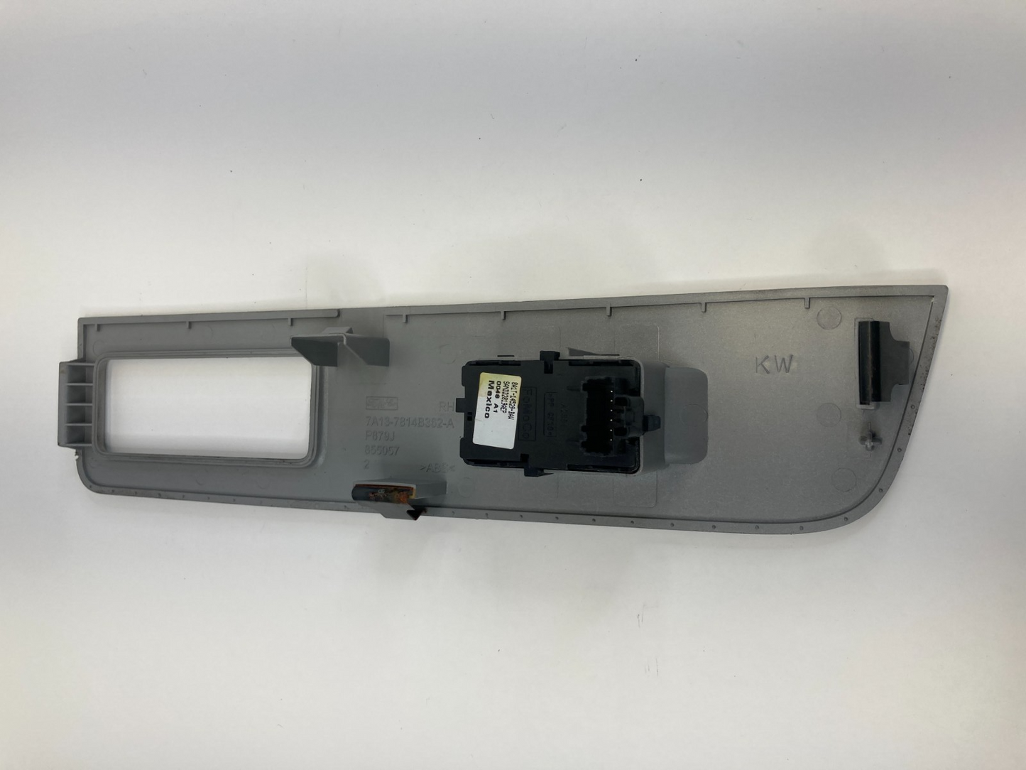 07-10 Lincoln MKX Front Right Side Door Window Switch w/Bezel 7A13-7814B362-A