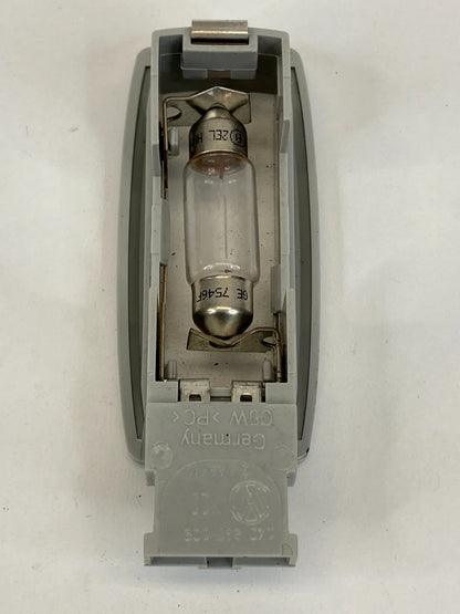 2006-2020 VOLKSWAGEN PASSAT FRONT RIGHT SIDE VISOR DOME MAP VANITY LIGHT LAMP