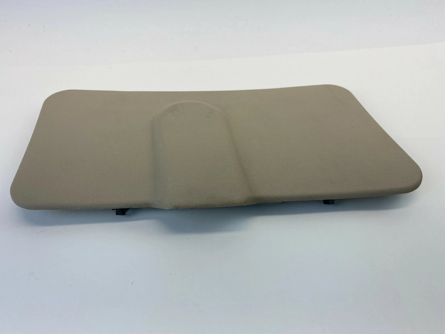 2002-2007 SATURN VUE REAR TRUNK DOOR JACK COVER PANEL TRIM BEZEL 22628016 OEM
