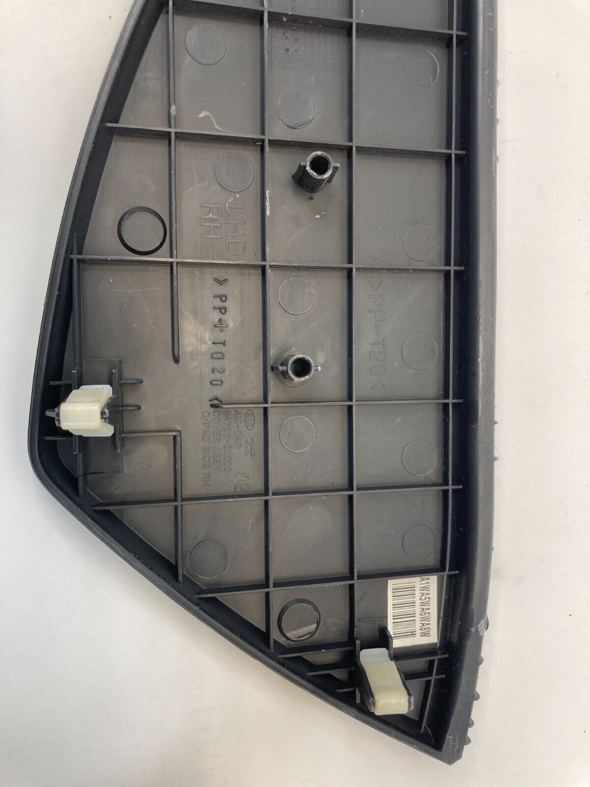 2010-2013 Kia Soul Dash Panel Right Passenger Cover Trim Bezel 84766-2K000 OEM