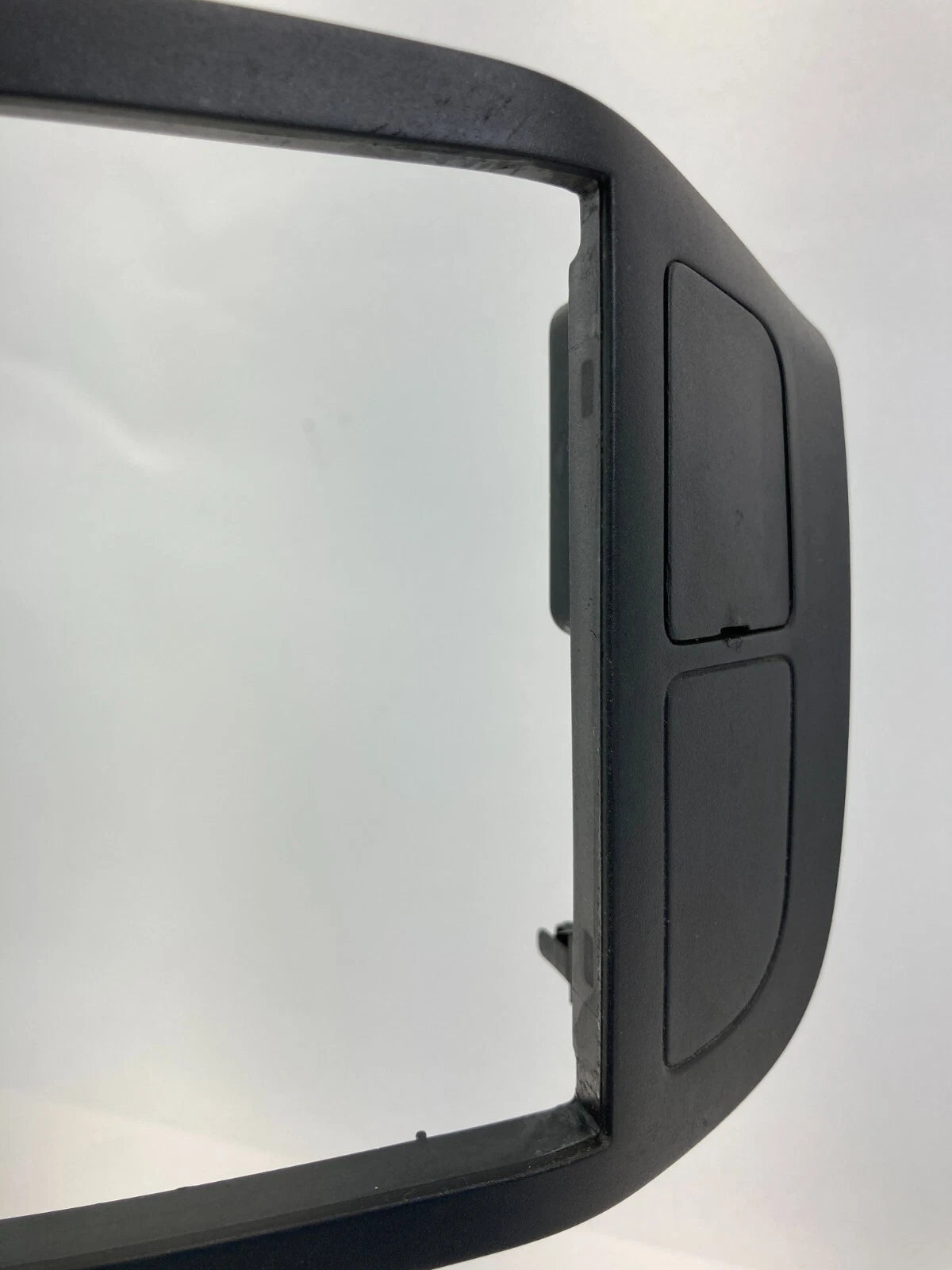 2003-2005 HONDA PILOT CENTER DASH RADIO HAZARD & VTM SWITCH COVER TRIM BEZEL OEM