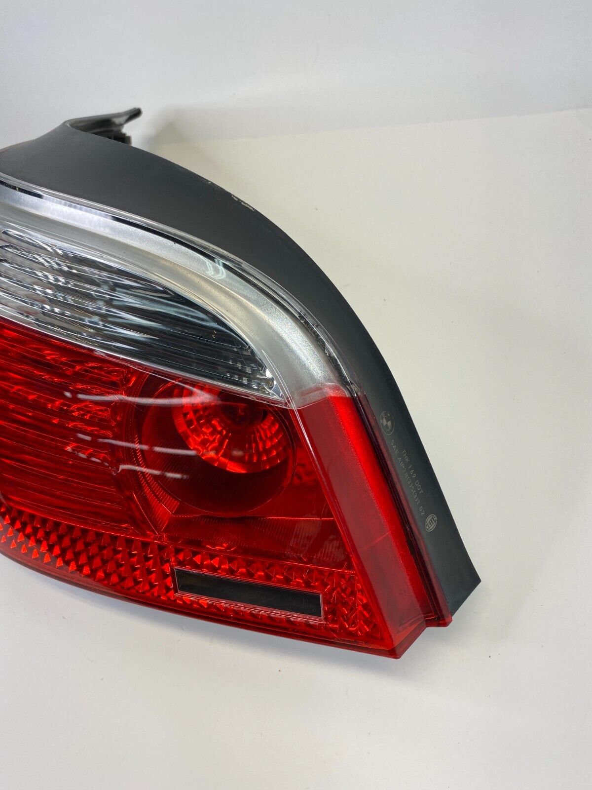 2004-2007 BMW 525i Rear Left Driver Tail Light Taillight Lamp 7165739 OEM