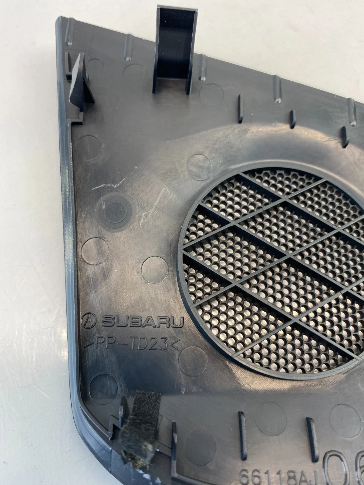 2010-2014 SUBARU LEGACY FRONT LEFT SPEAKER GRILLE COVER TRIM OEM 66118AJ06A