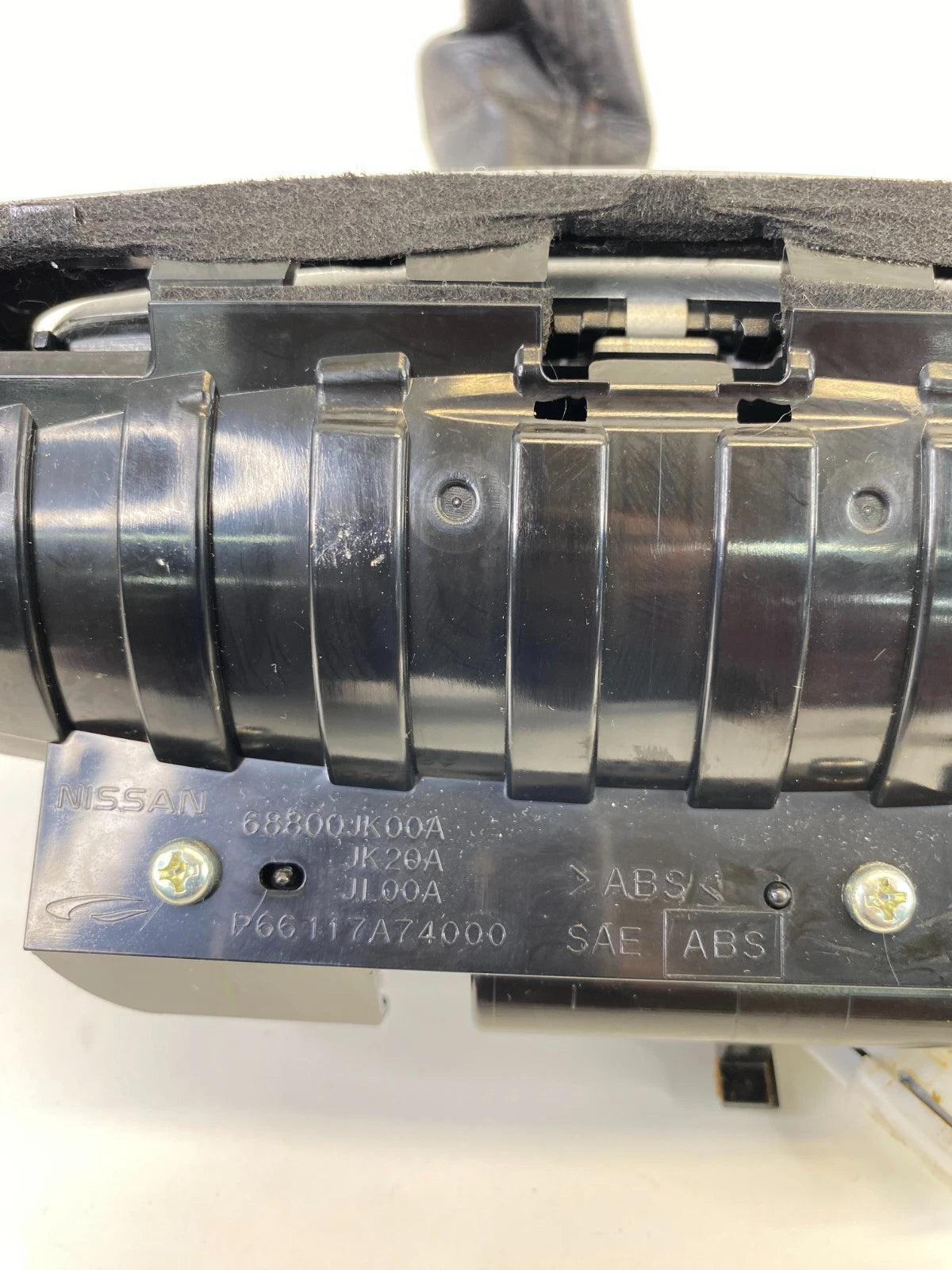 07 08 Infiniti G35 Automatic Center Console Shifter Bezel w/ Ash Tray 68800JK00A