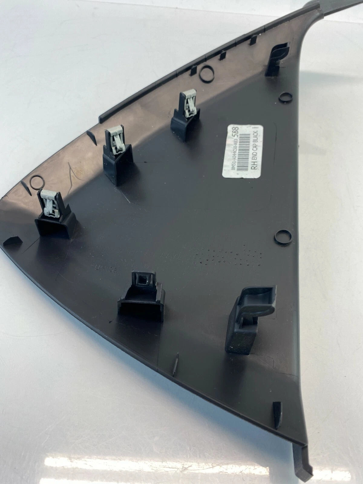 12-18 FORD FOCUS FRONT RIGHT SIDE DASH END CAP COVER BEZEL TRIM BM51-A044C60-AAW