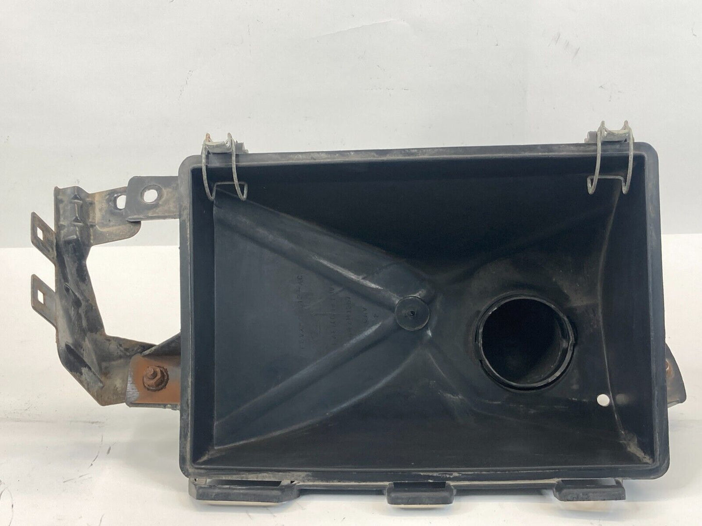 1998-2002 Lincoln Town Car 4.6L Air Intake Cleaner Box Cover F8VX-9A612