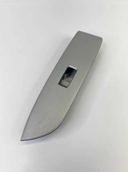 2004-2006 LEXUS RX330 07-09 RX350 REAR RIGHT DOOR WINDOW SWITCH BEZEL 742700E010