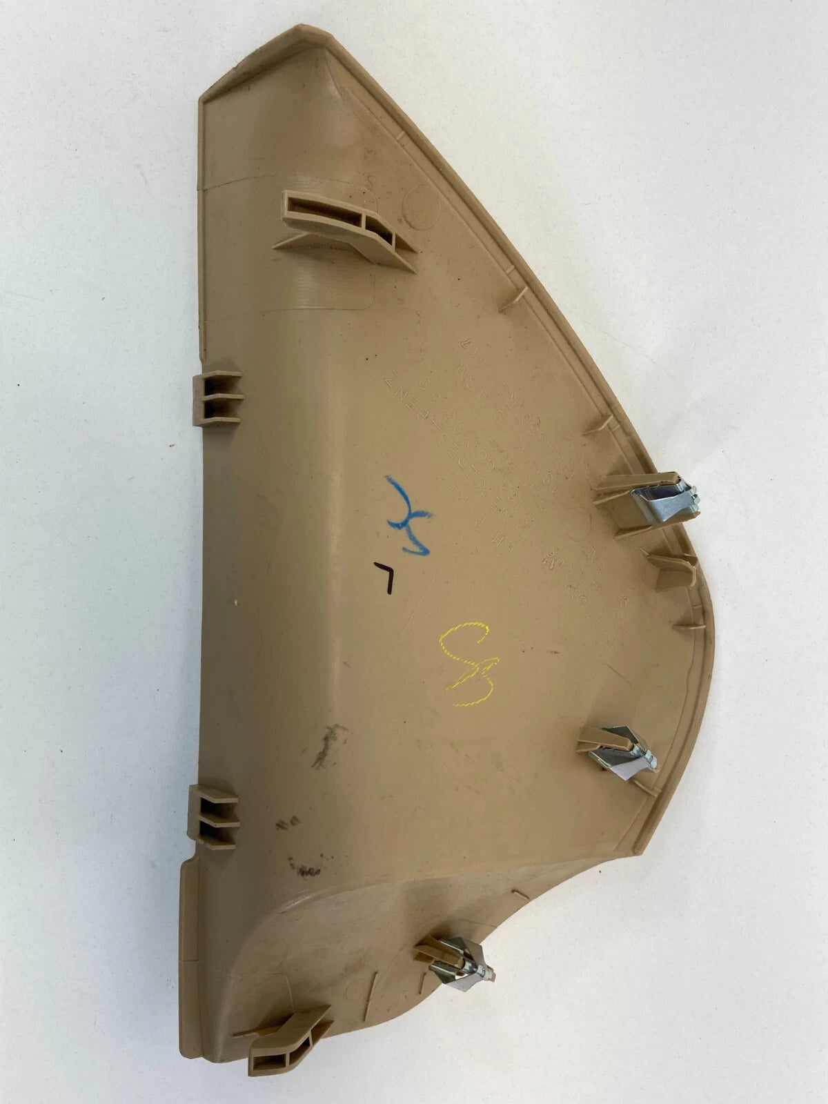 2006-2011 MERCEDES-BENZ ML 350 SUV 4-DR DASH LEFT SIDE END CAP COVER A1646800339