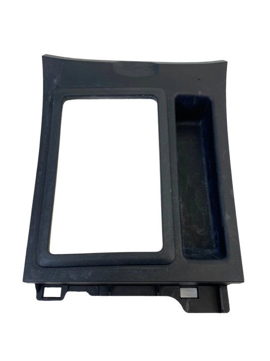2004-2006 MAZDA 3 SEDAN A/T CENTER CONSOLE SHIFT SHIFTER BEZEL TRIM BP4N64341