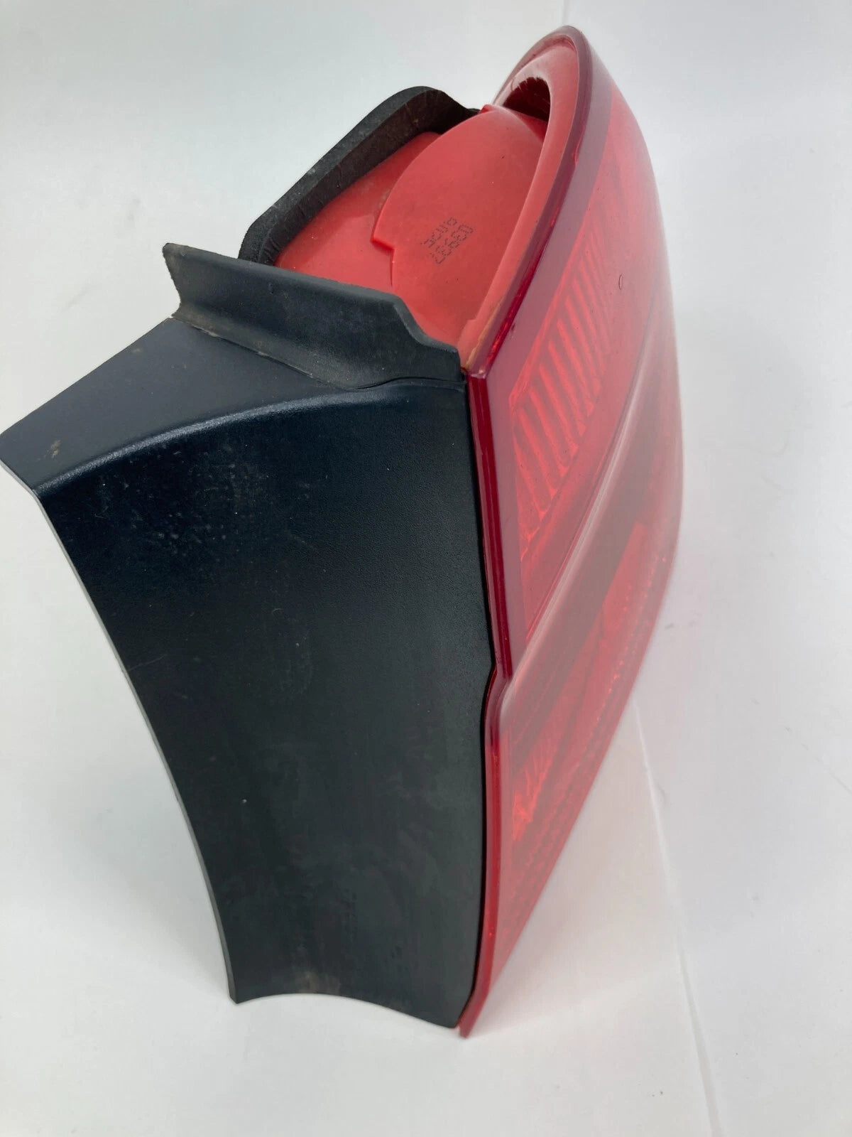 07 08 BMW 328XI REAR RIGHT PASSENGER SIDE OUTER TAIL LIGHT TAILLIGHT 7161956 OEM