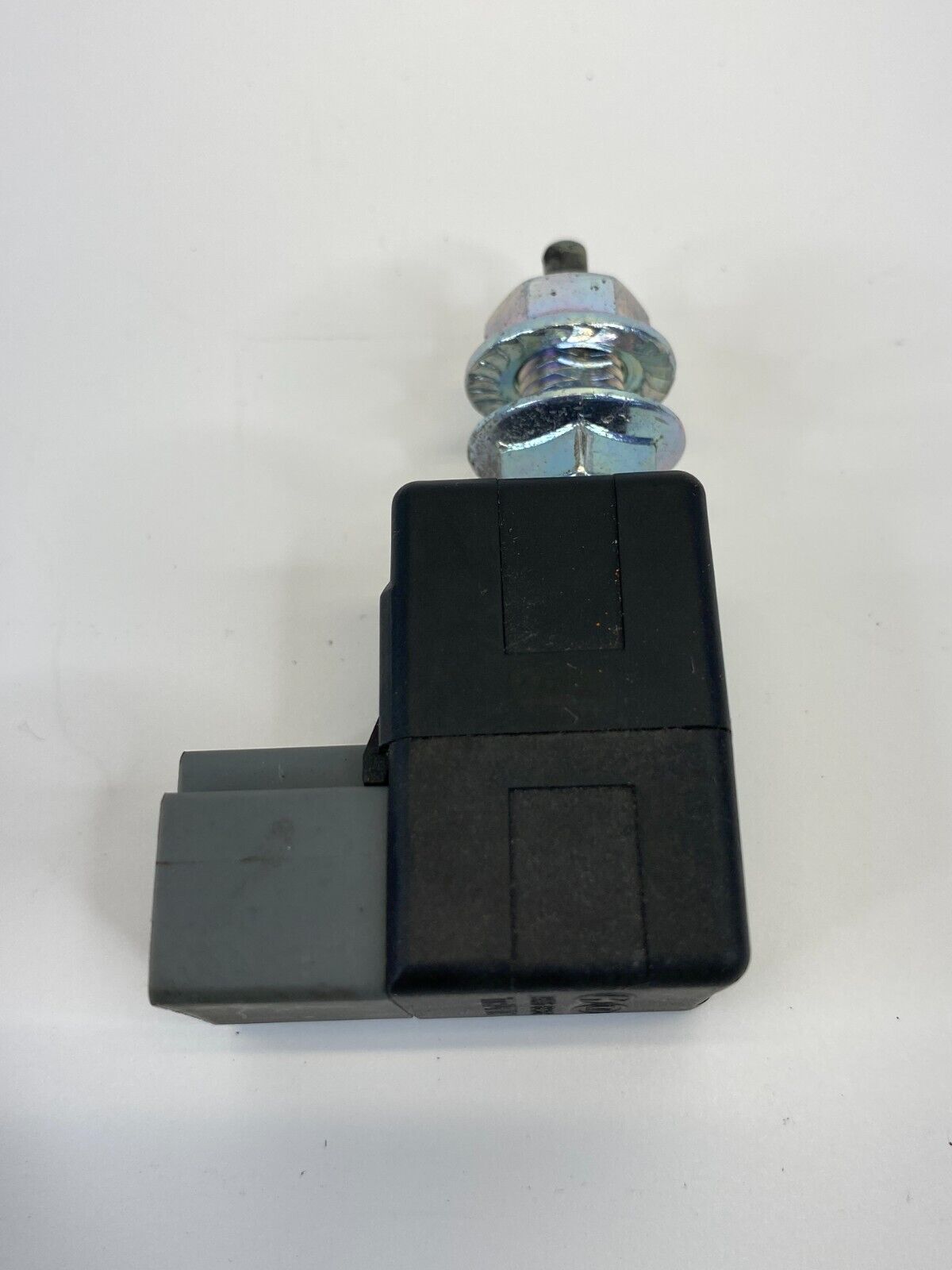 1999-2014 Hyundai Sonata Brake Pedal Stop Light Lamp Control Switch OEM