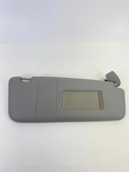 2006 2007 BMW 530XI 525XI RIGHT PASSENGER SIDE SUNVISOR SUN VISOR SHADE OEM