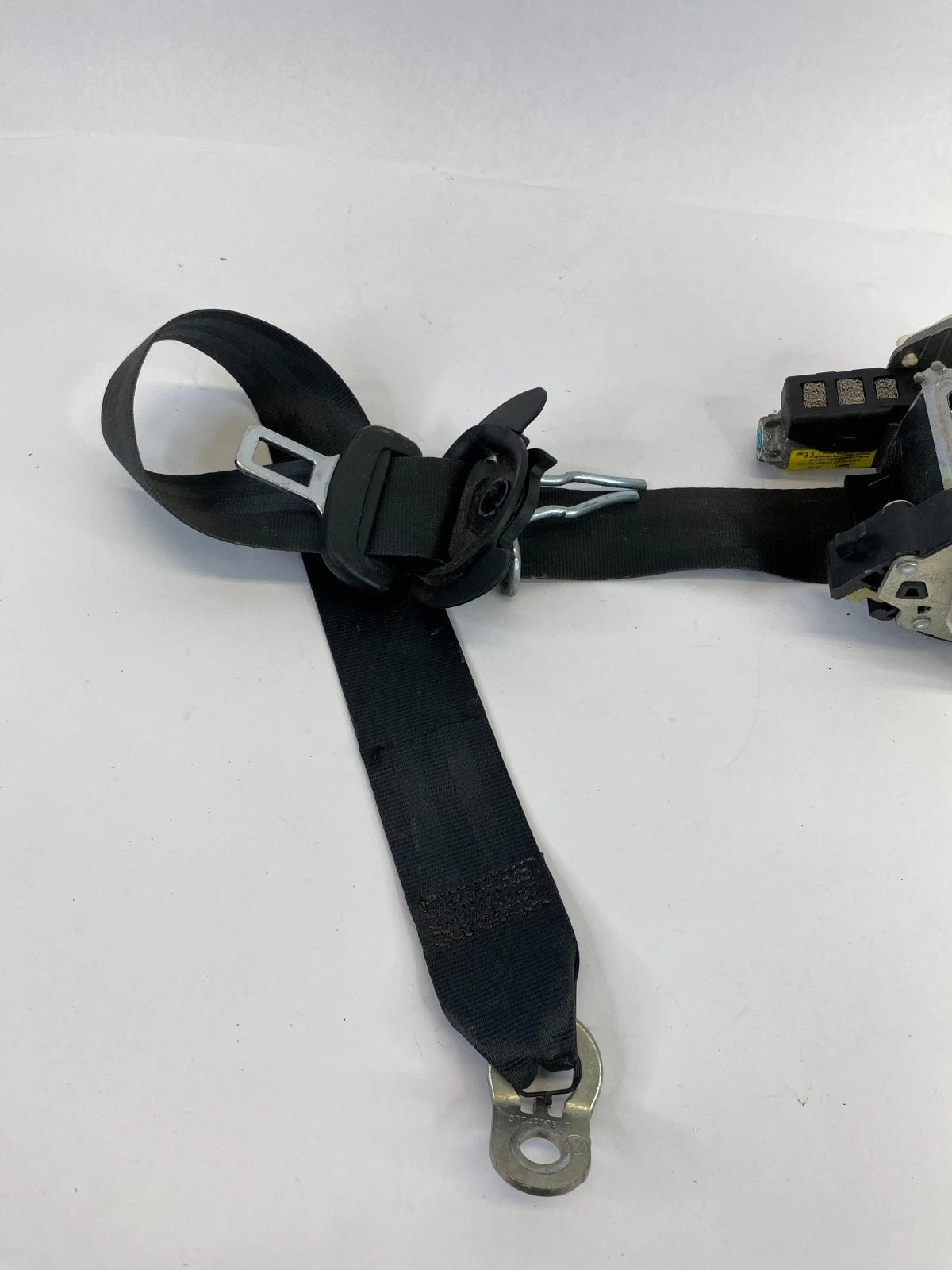 2011-2018 VW VOLKSWAGEN JETTA SEDAN FRONT LEFT SEAT BELT RETRACTOR 5C6-857-705B