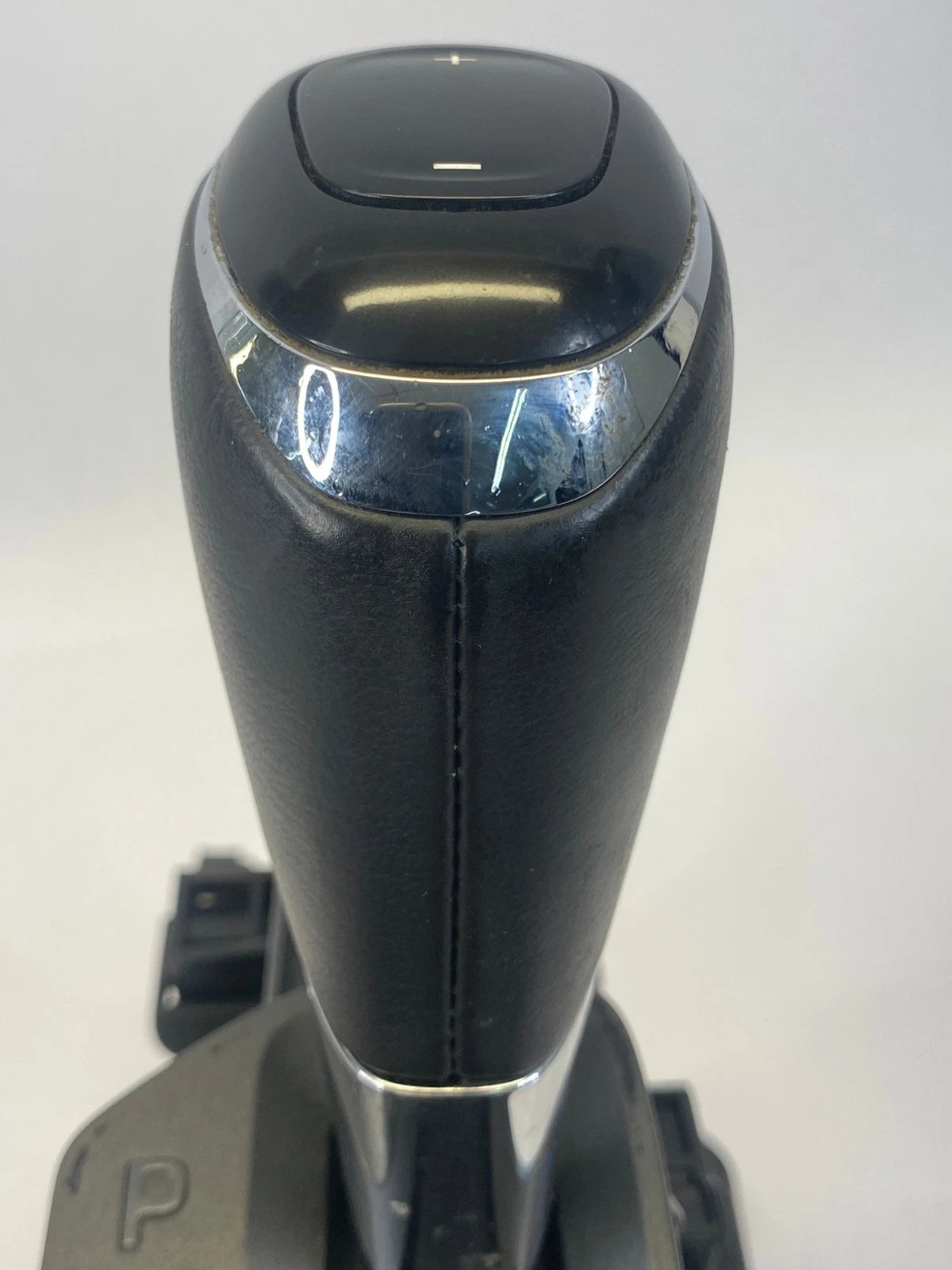 2016 2017 CHEVROLET EQUINOX AUTOMATIC SHIFTER CONTROL FRONT OEM FACTORY 23480139