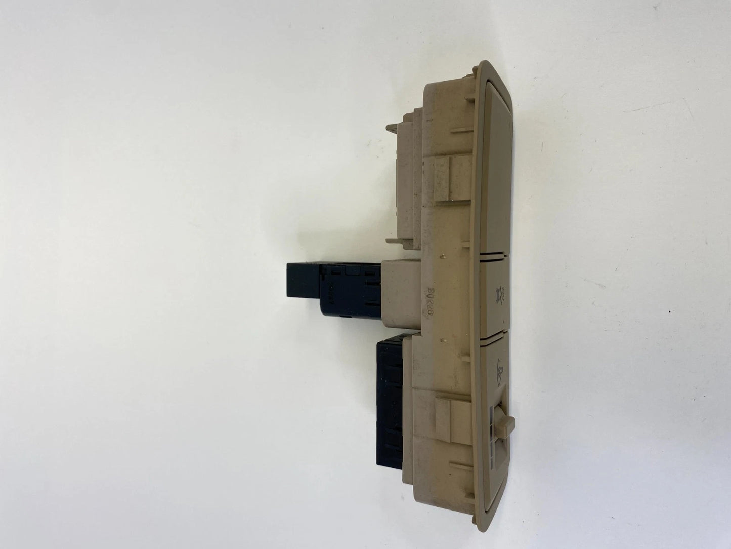 2011-2015 HYUNDAI SONATA HYBRID DASH PANEL LIGHT TRACTION CONTROL DIMMER SWITCH