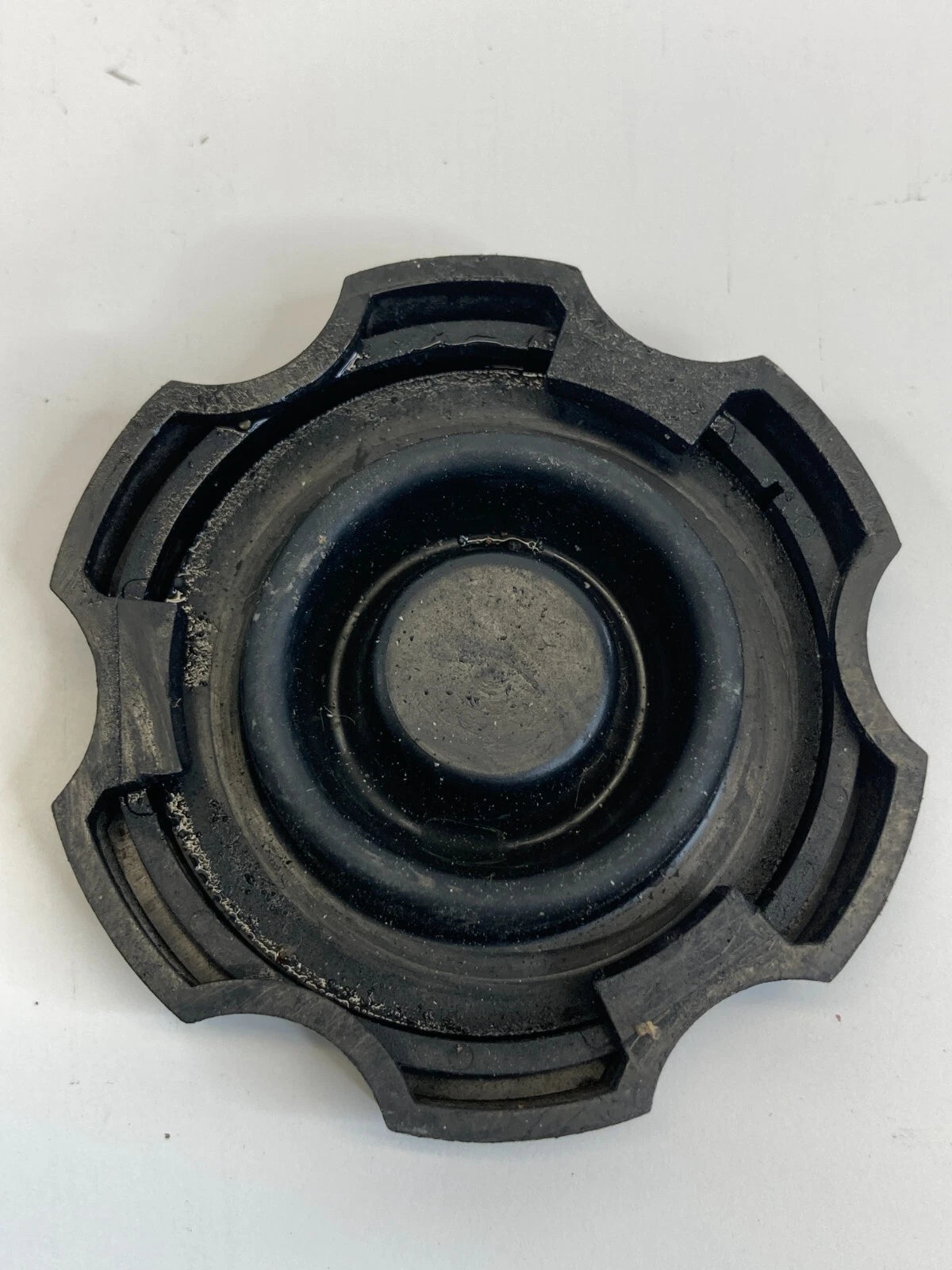 1997-2005 BUICK CENTURY MASTER CYLINDER BRAKE FLUID CAP COVER LID OEM