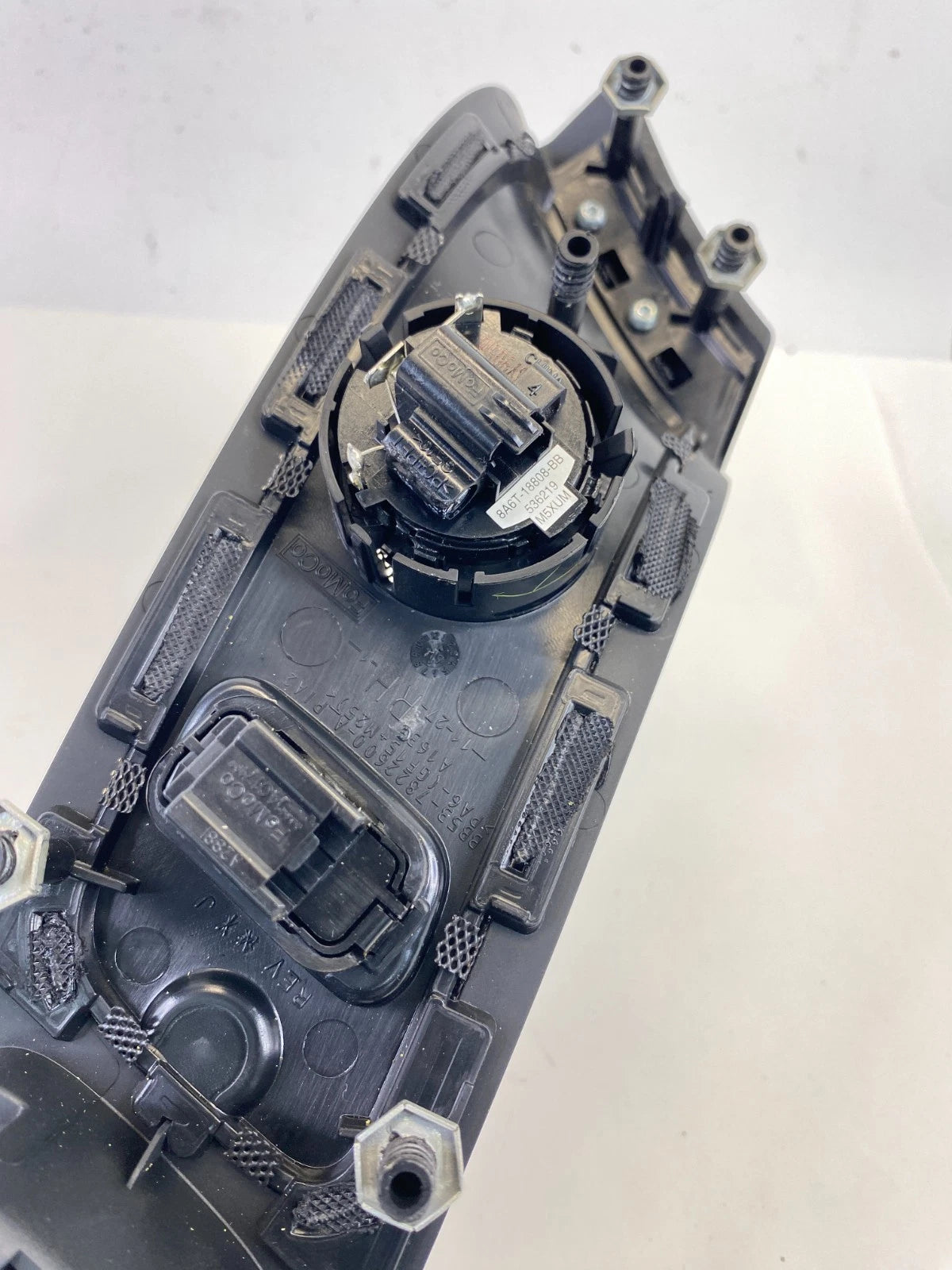 2016-2019 FORD POLICE INTERCEPTOR UTILITY FRONT RIGHT SIDE INTERIOR DOOR HANDLE