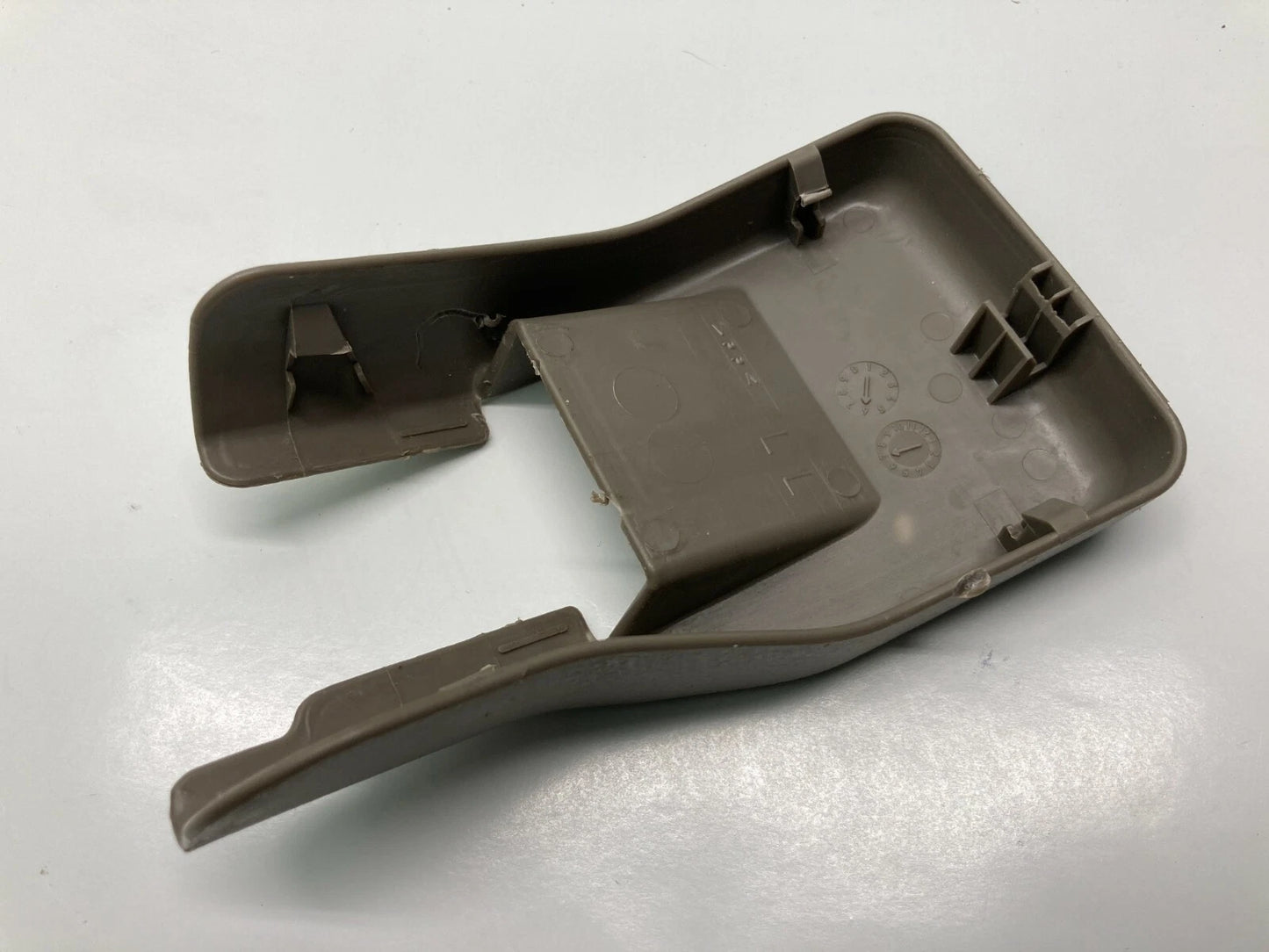 03 04 05 06 07 NISSAN MURANO FRONT LEFT DRIVER SEAT FOOT COVER TRIM OUTER OEM