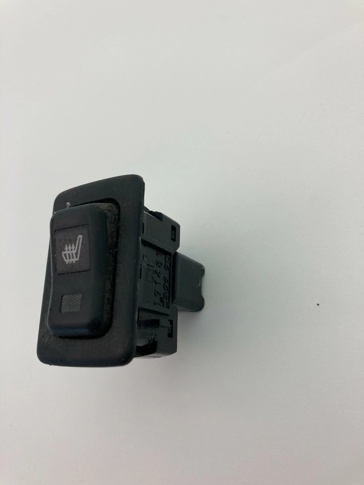 2004 04 FORD FREESTAR FRONT HEATED SEAT CONTROL SWITCH BUTTON 191481 OEM