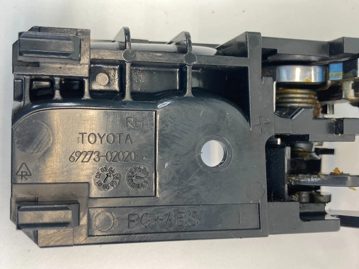2003-2008 TOYOTA COROLLA REAR RIGHT SIDE INTERIOR DOOR HANDLE 69273-02020 OEM