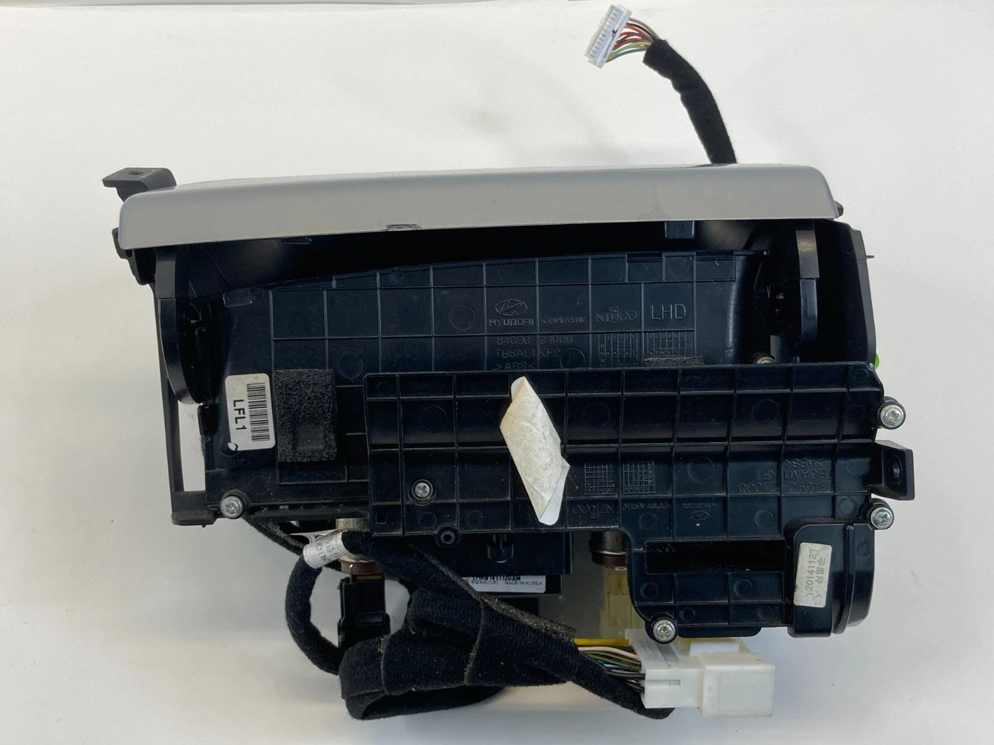 15-17 HYUNDAI SONATA CENTER CONSOLE STORAGE TRAY WITH POWER OUTLET 84690-C1000