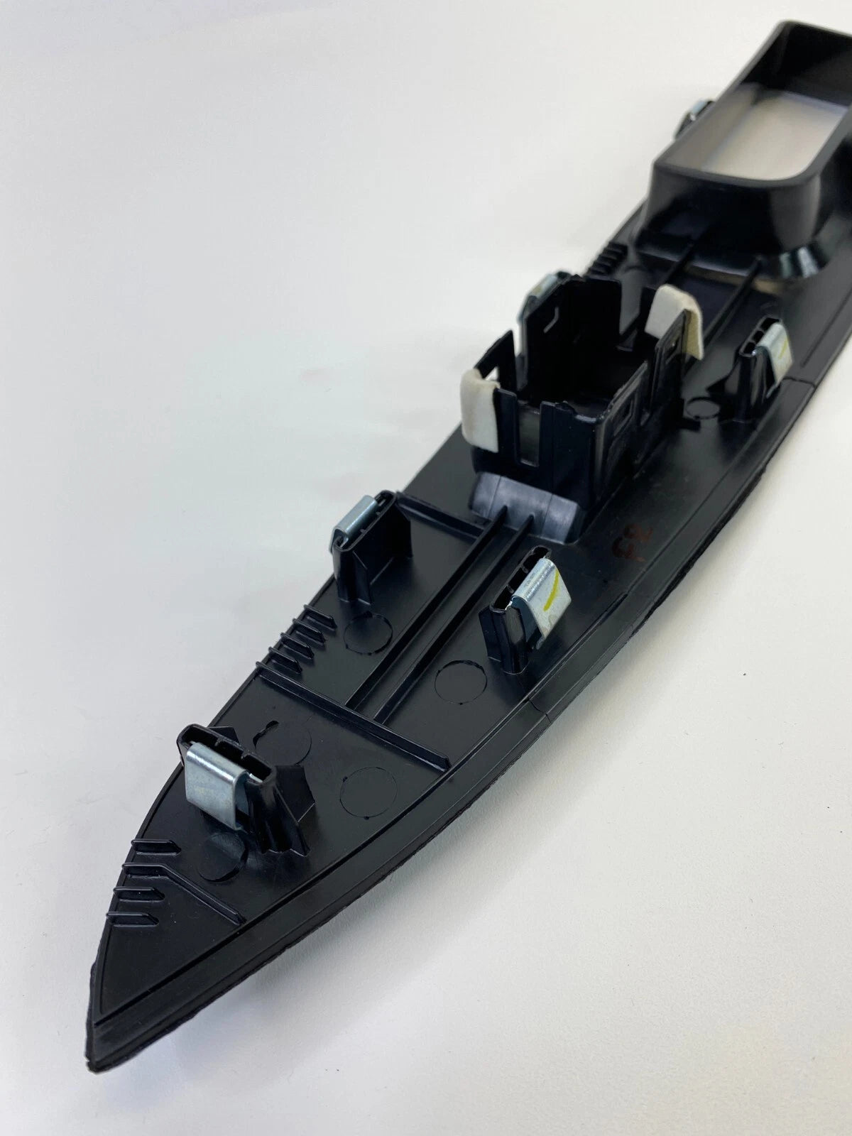 13-20 FORD FUSION FRONT RIGHT SIDE DOOR WINDOW SWITCH COVER BEZEL DS73-14A563-B