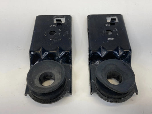 1998-2002 LINCOLN TOWN CAR MOUNT RADIATOR UPPER BRACKET MOUNT PAIR SET