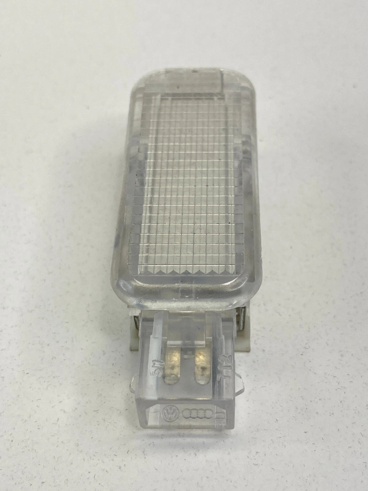 2006-2018 AUDI A6 REAR LEFT SIDE DOOR PANEL COURTESY LIGHT LAMP WHITE OEM