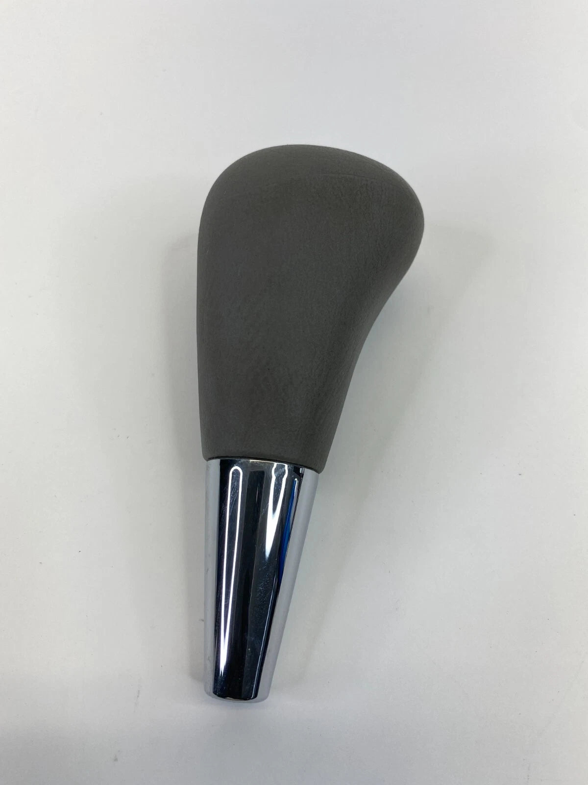 2004-2010 TOYOTA SIENNA AUTO GEAR SELECTOR SHIFT SHIFTER KNOB HANDLE GRAY OEM