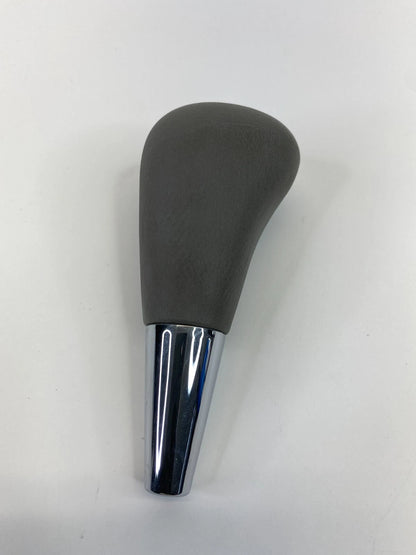 2004-2010 TOYOTA SIENNA AUTO GEAR SELECTOR SHIFT SHIFTER KNOB HANDLE GRAY OEM