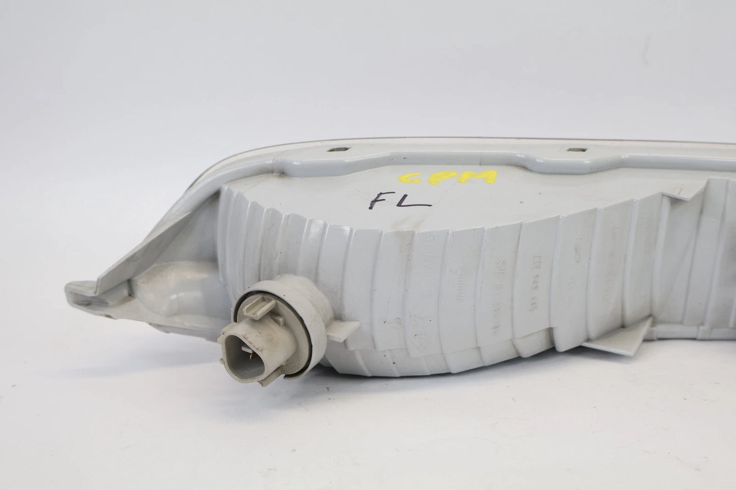 2016-2018 HONDA PILOT DRIVER LEFT BUMPER TURN SIGNAL PARKING LIGHT OEM