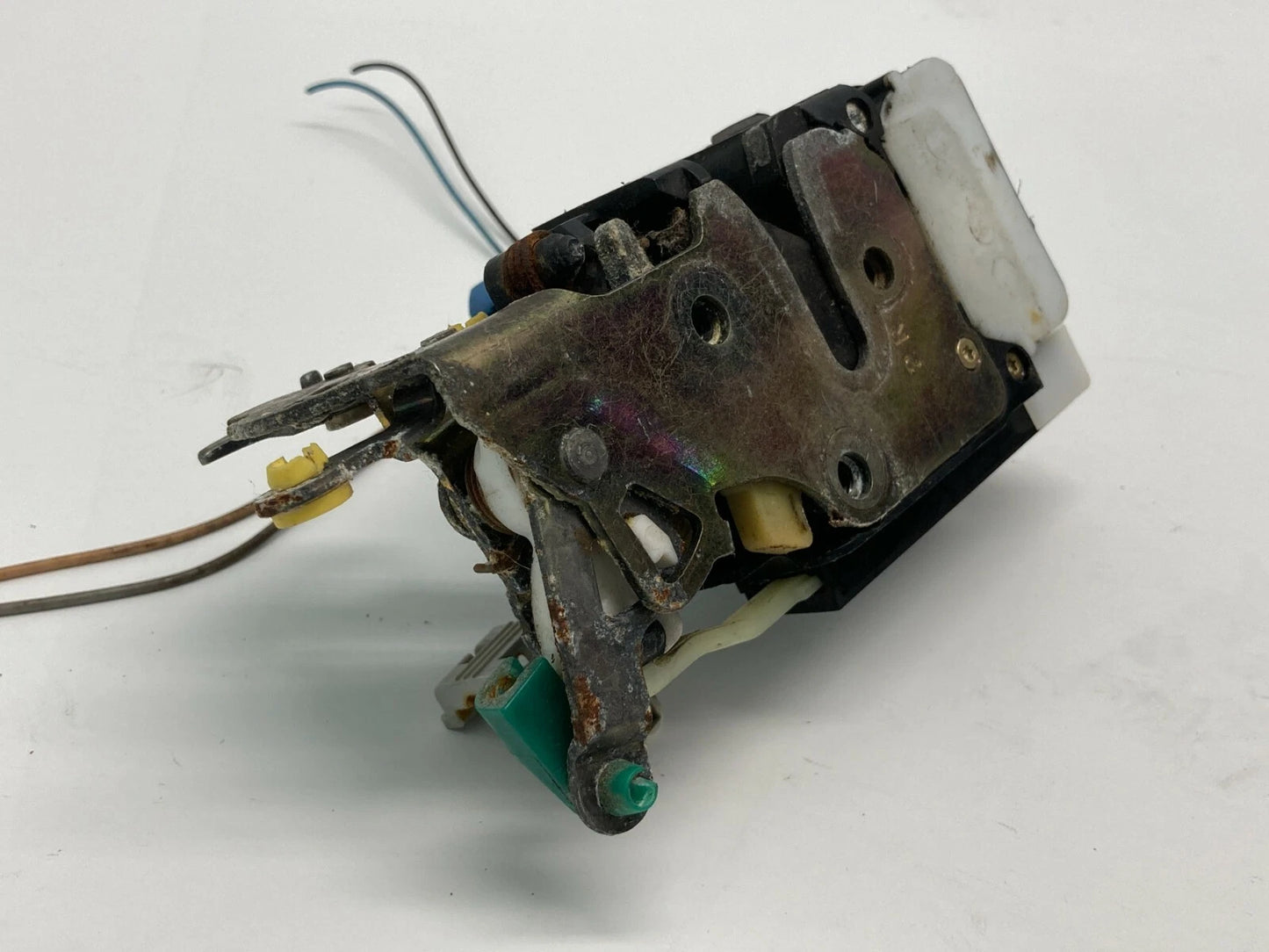1997-2002 CHEVROLET MALIBU FRONT RIGHT PASSENGER SIDE DOOR LOCK LATCH ACTUATOR