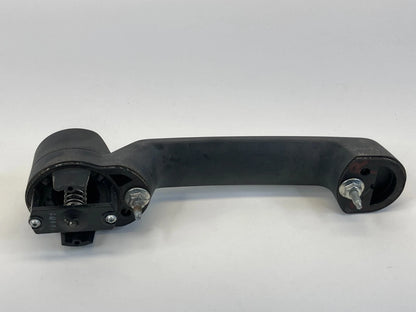 2010-2012 JEEP LIBERTY FRONT RIGHT PASSENGER SIDE EXTERIOR DOOR HANDLE OEM