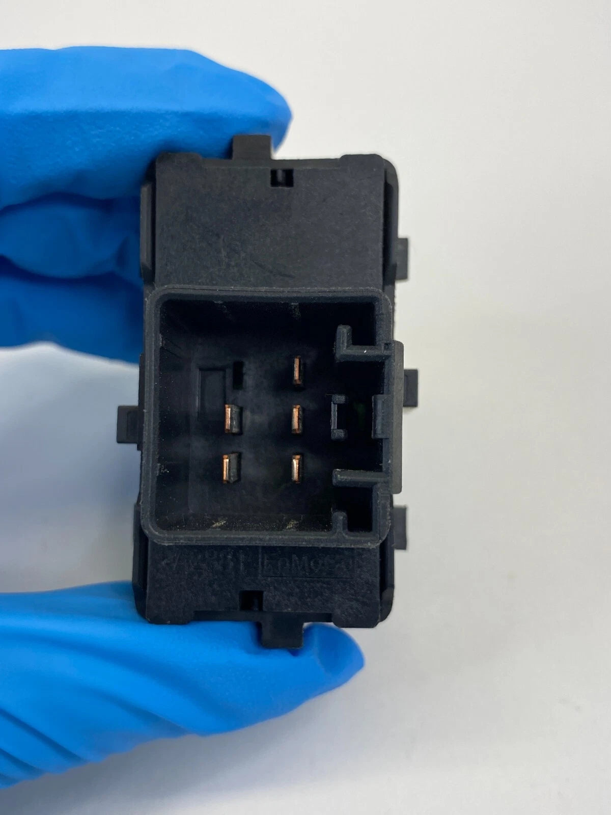 2008-2011 FOCUS FOCUS REAR LEFT BACK DOOR POWER WINDOW SWITCH 8L8T-14529-ABW