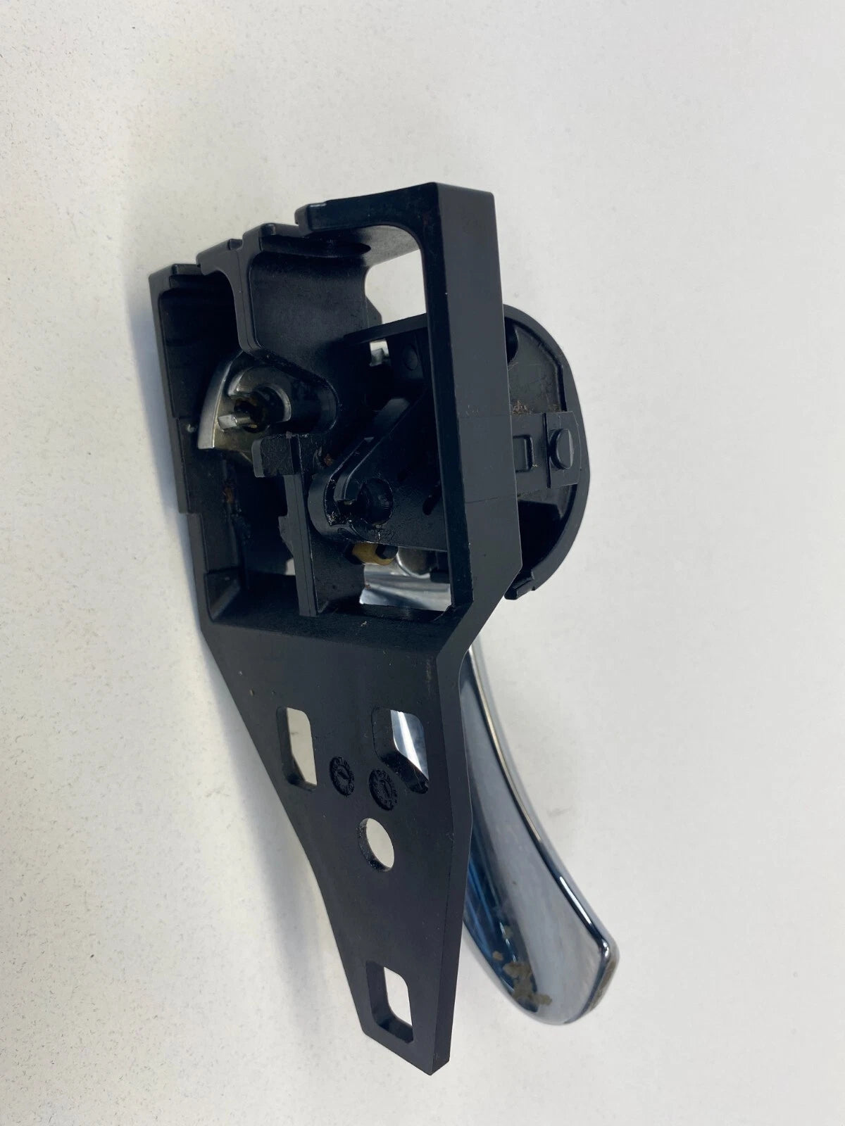 2007-2011 TOYOTA CAMRY REAR RIGHT SIDE INTERIOR DOOR HANDLE 69273-06030 OEM