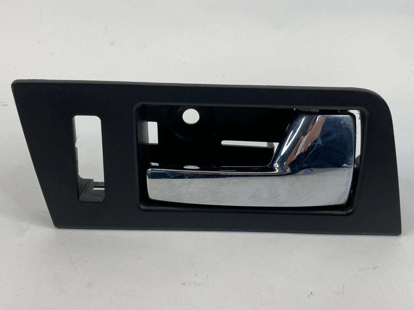 2008-2012 Ford Escape Front Right Side Interior Door Handle 8L84-7822600-A OEM
