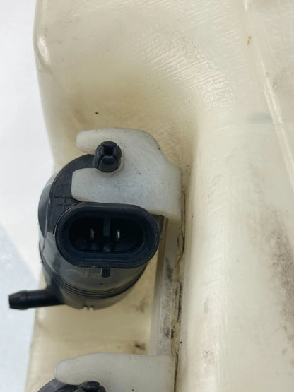 2002-2009 CHEVROLET TRAILBLAZER WINDSHIELD WIPER WASHER FLUID RESERVOIR W/ CAP