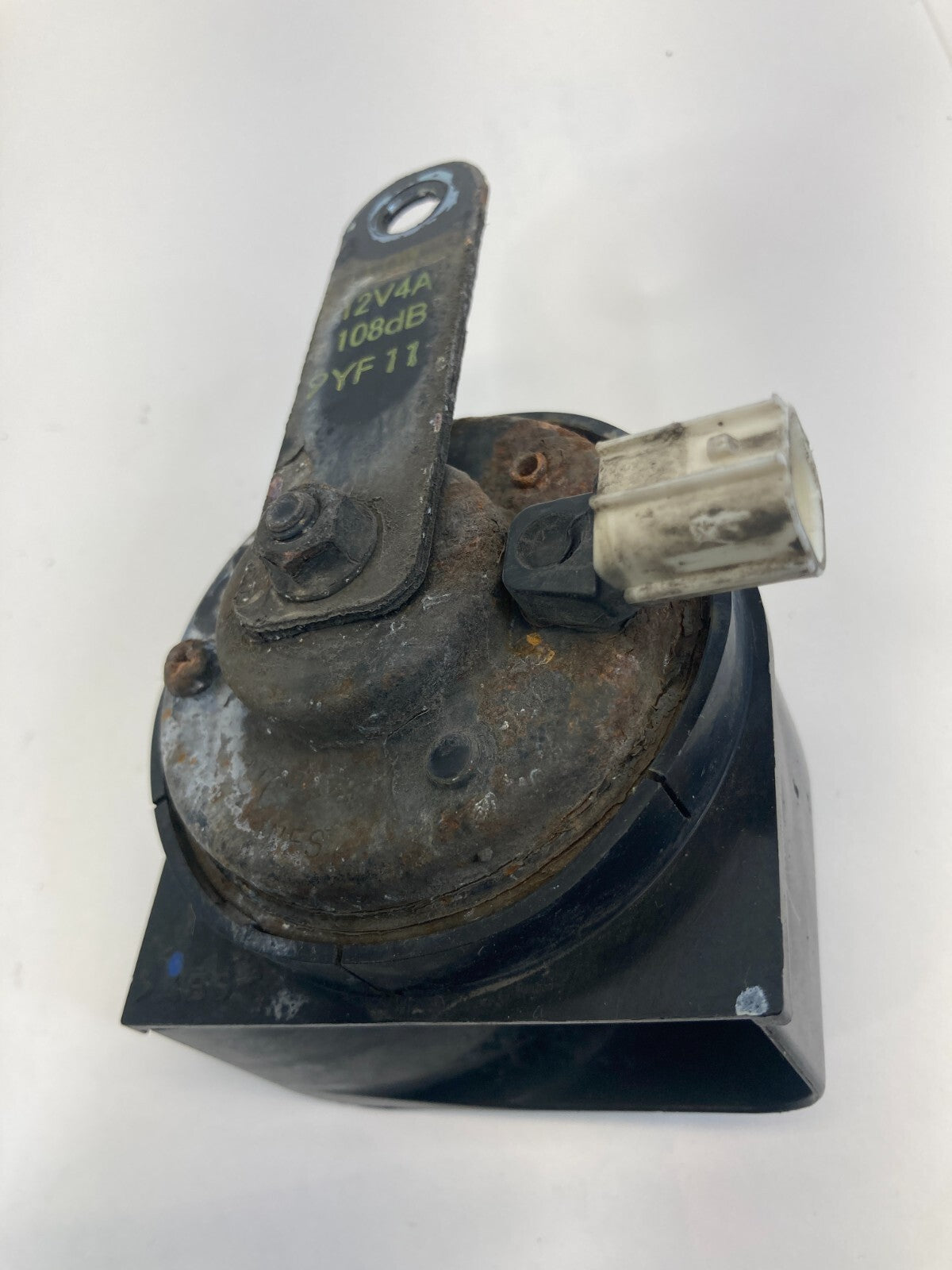 2008-2010 Honda Accord SEDAN Low Tone Note Pitch Alarm Horn Assy E358943 OEM